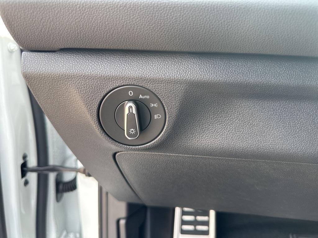 new 2025 Volkswagen Jetta car, priced at $24,111
