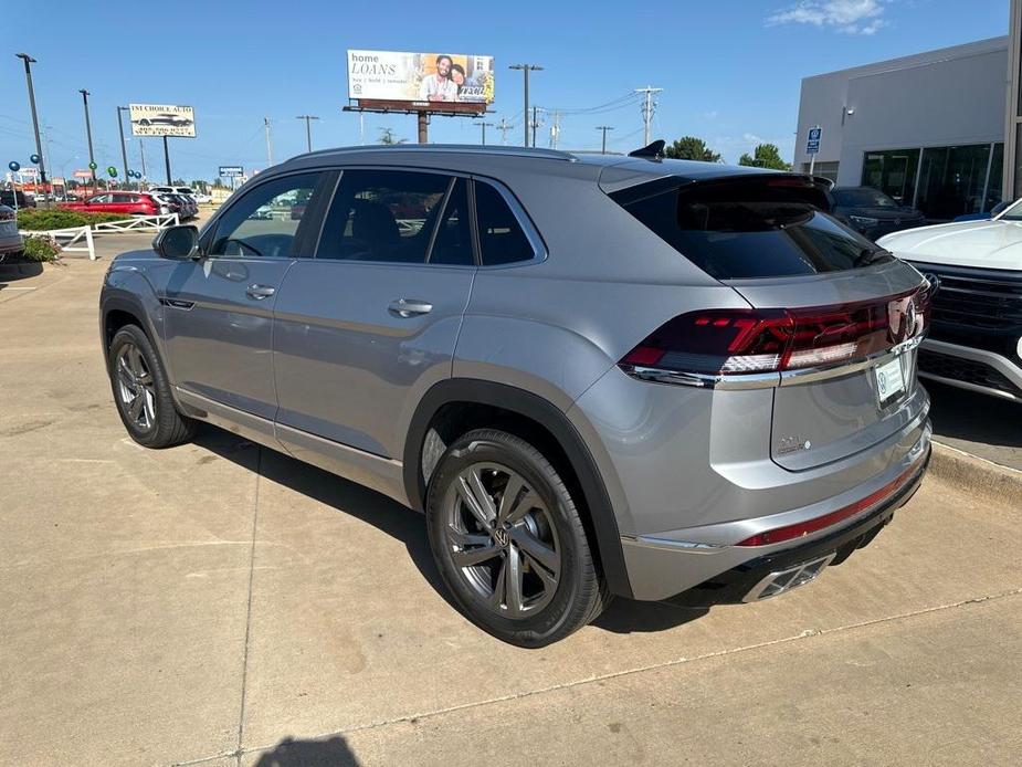 new 2024 Volkswagen Atlas Cross Sport car, priced at $47,099