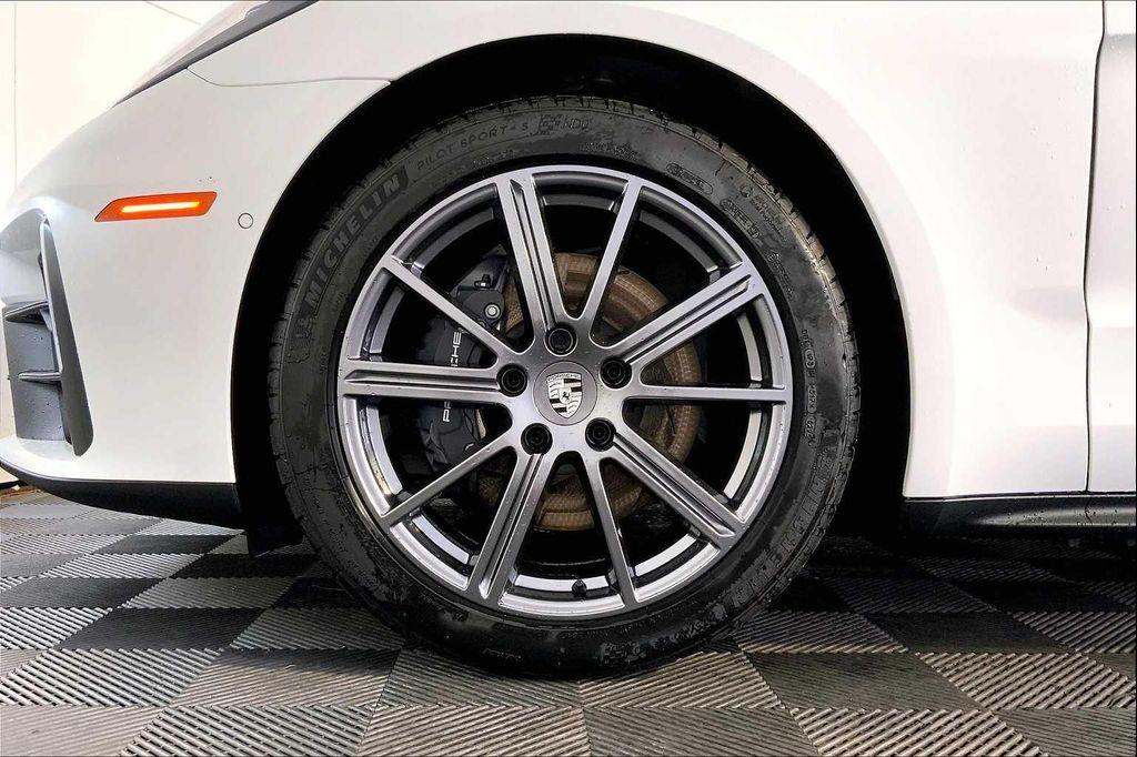 new 2025 Porsche Panamera car, priced at $125,465