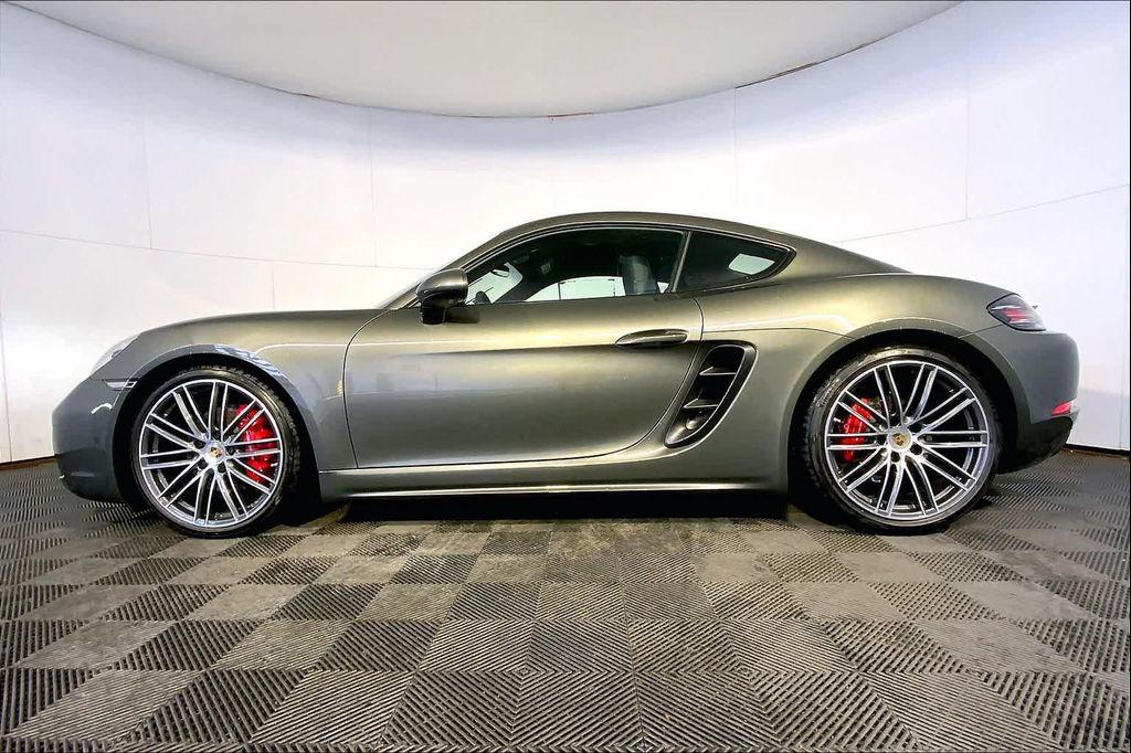 new 2025 Porsche 718 Cayman car, priced at $100,575