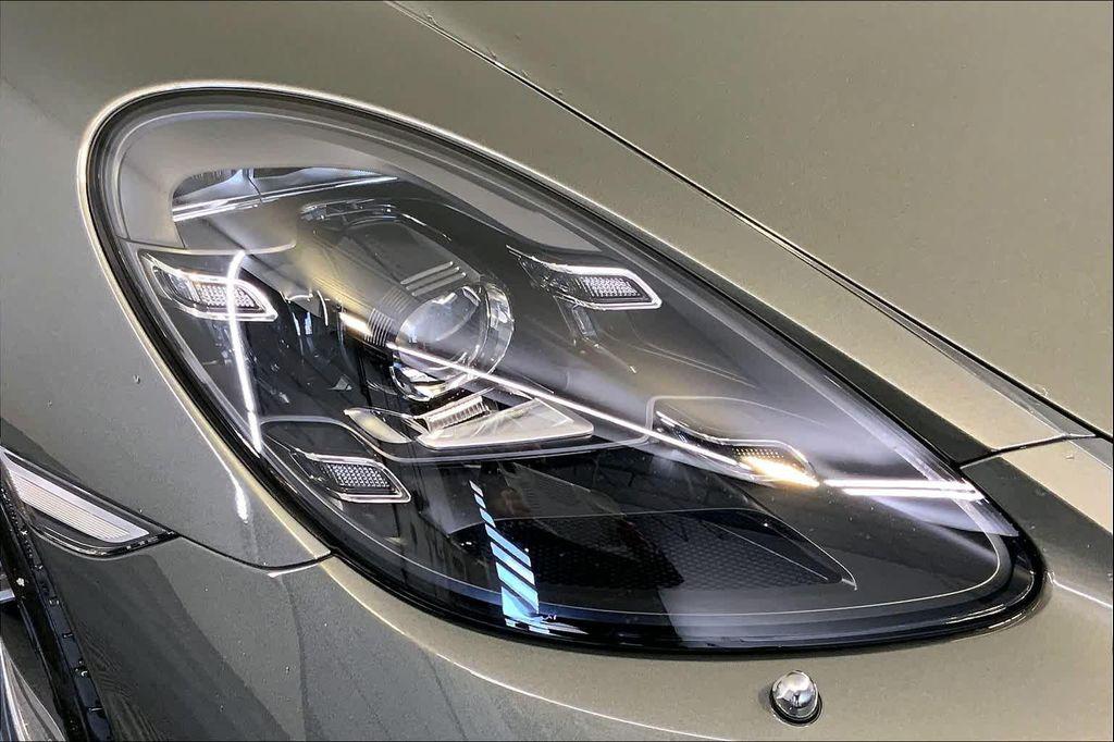 new 2025 Porsche 718 Cayman car, priced at $100,575