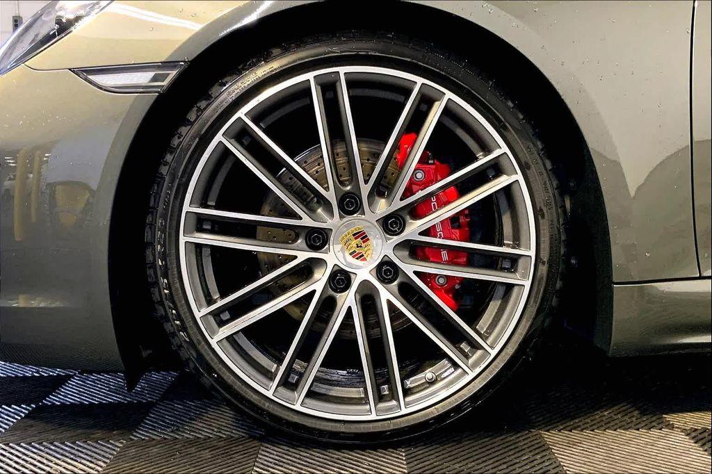 new 2025 Porsche 718 Cayman car, priced at $100,575