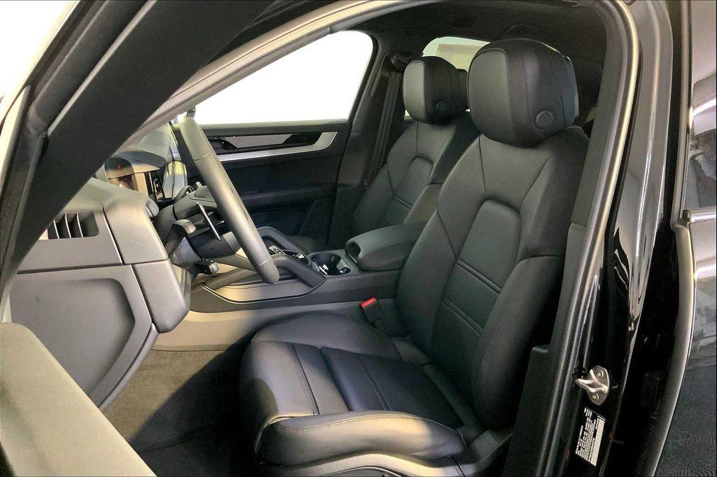new 2025 Porsche Cayenne car, priced at $108,935