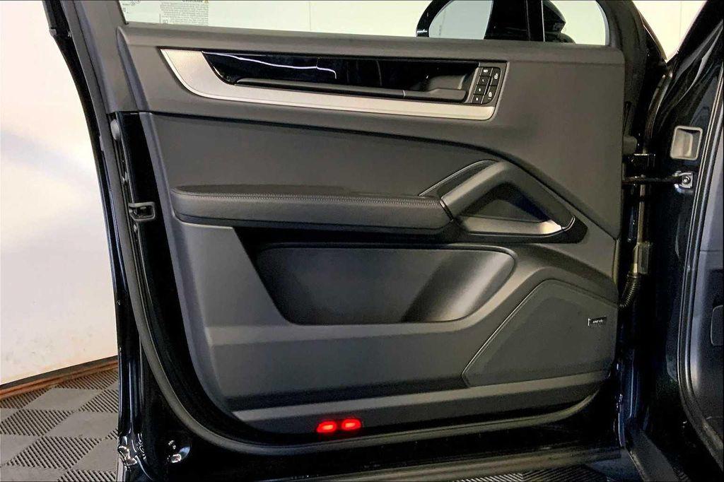 new 2025 Porsche Cayenne car, priced at $108,935