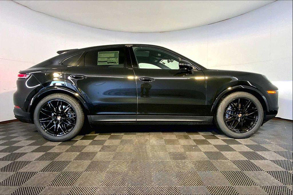 new 2025 Porsche Cayenne car, priced at $108,935
