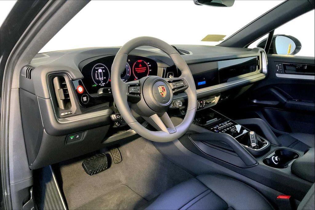 new 2025 Porsche Cayenne car, priced at $108,935
