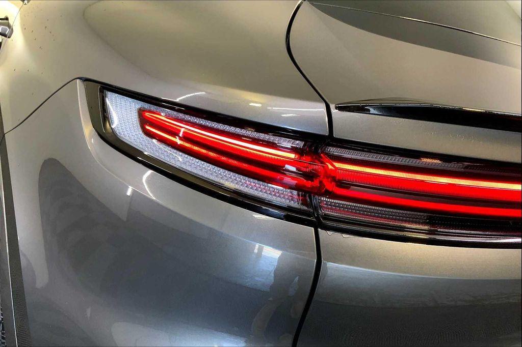 new 2025 Porsche Cayenne car, priced at $110,185