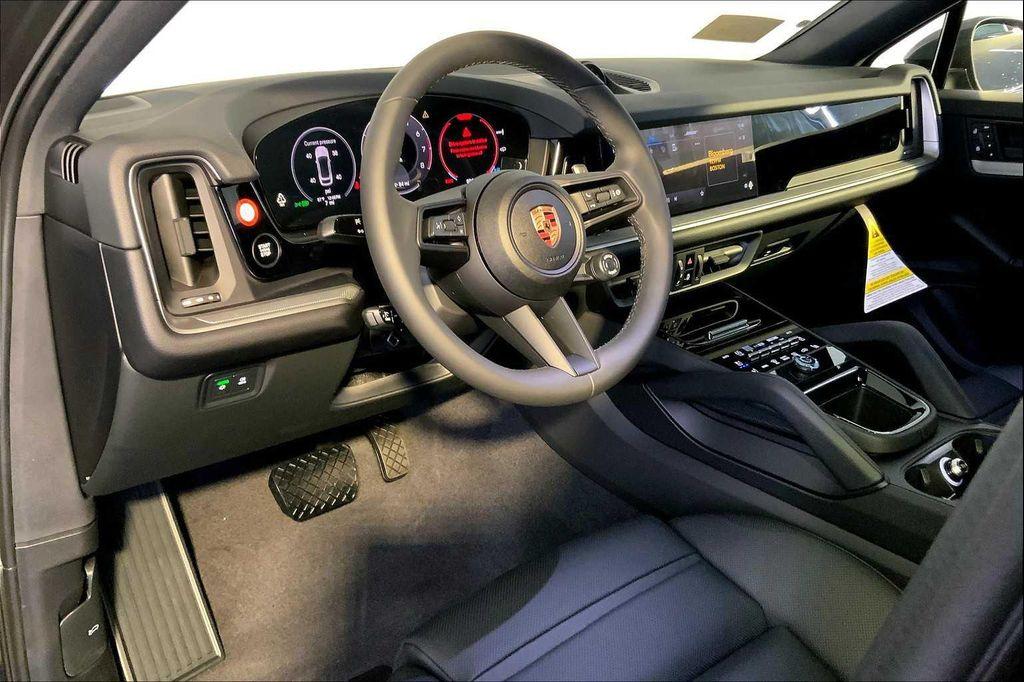 new 2025 Porsche Cayenne car, priced at $110,185