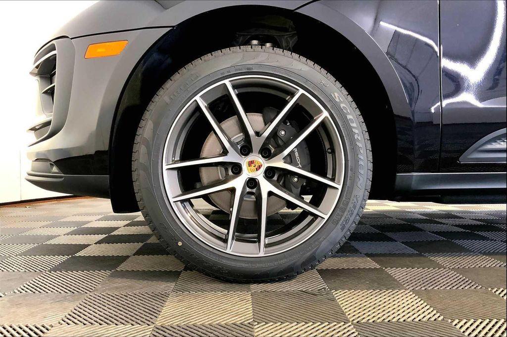 new 2025 Porsche Macan car, priced at $76,555