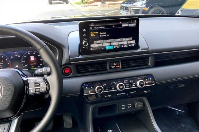used 2025 Honda Pilot car, priced at $48,991
