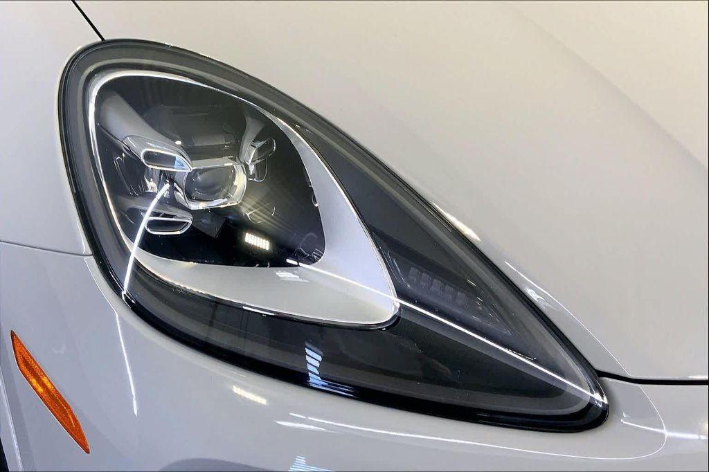 used 2022 Porsche Cayenne car, priced at $61,991