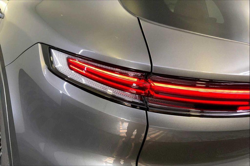 new 2025 Porsche Cayenne car, priced at $101,955