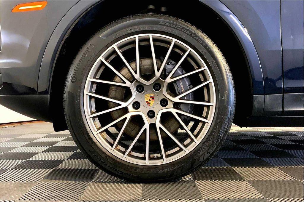 used 2022 Porsche Cayenne car, priced at $63,991
