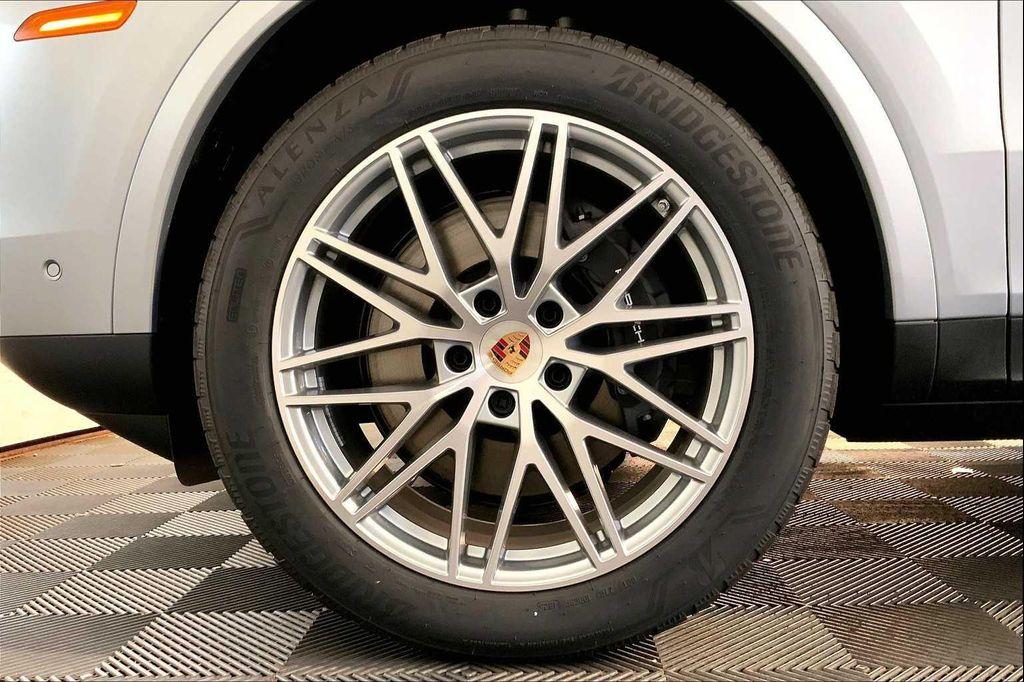 new 2026 Porsche Cayenne car, priced at $107,200