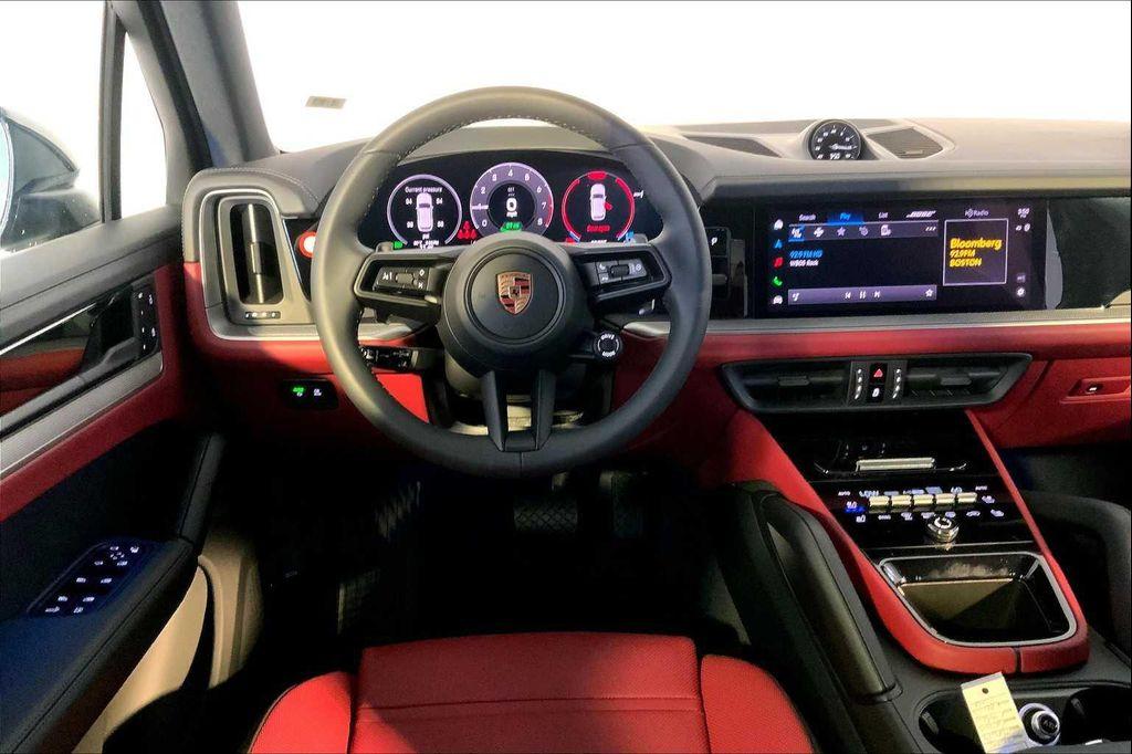 new 2025 Porsche Cayenne car, priced at $117,585