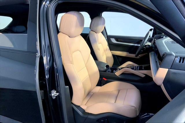 used 2025 Porsche Cayenne car, priced at $85,991