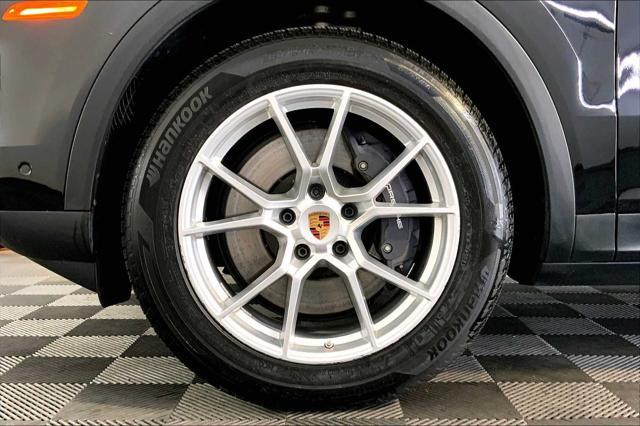 used 2025 Porsche Cayenne car, priced at $85,991