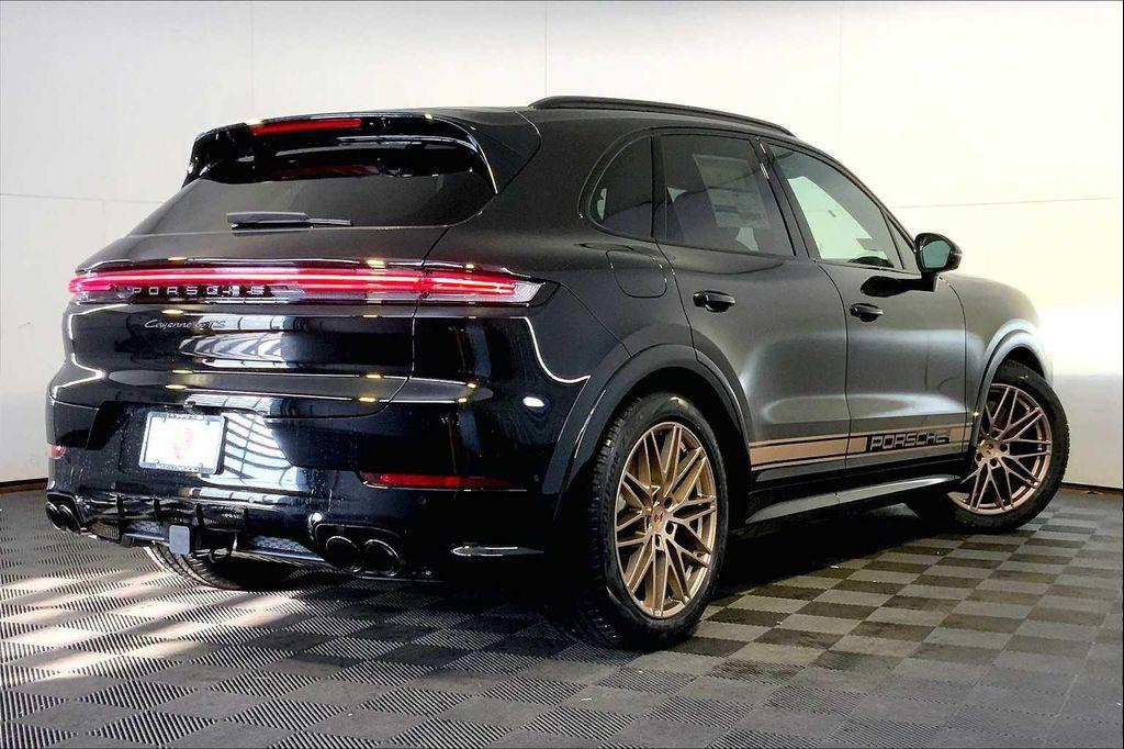 new 2025 Porsche Cayenne car, priced at $163,225