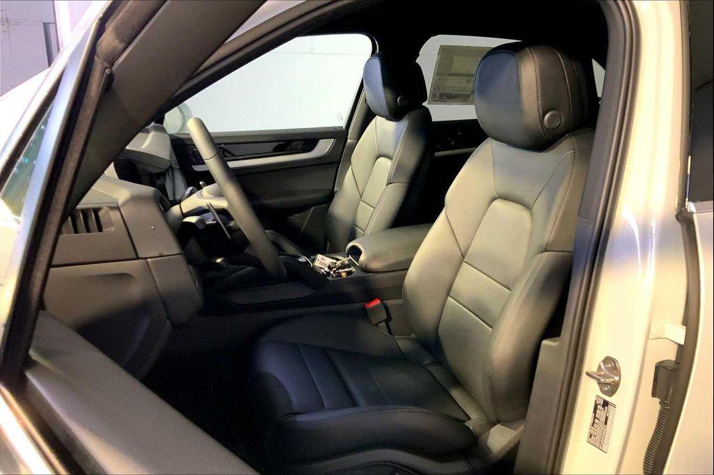 new 2026 Porsche Cayenne car, priced at $102,740