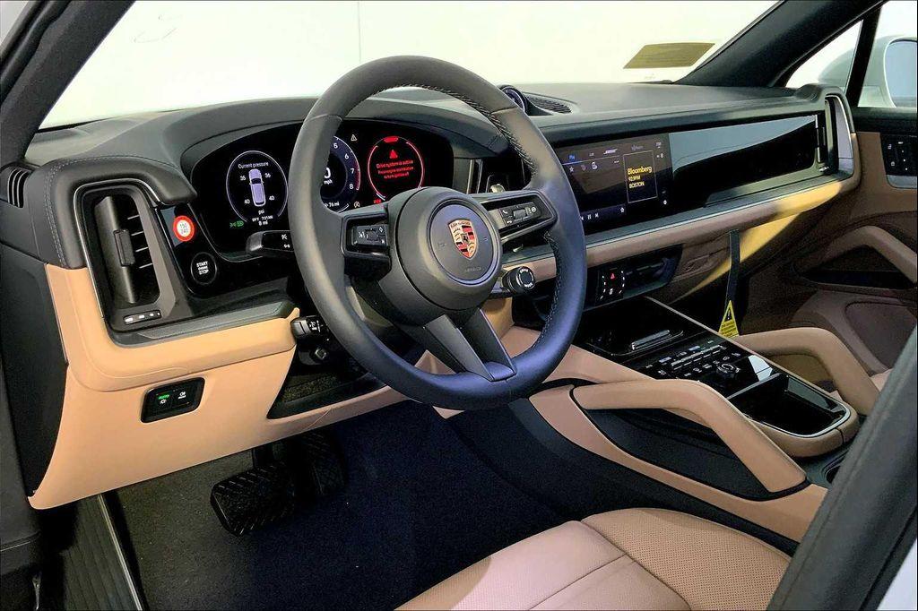 new 2025 Porsche Cayenne car, priced at $107,995