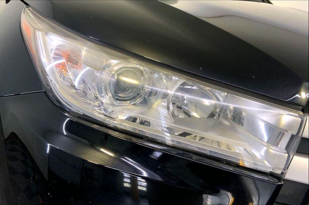 used 2017 Toyota Highlander car, priced at $24,991