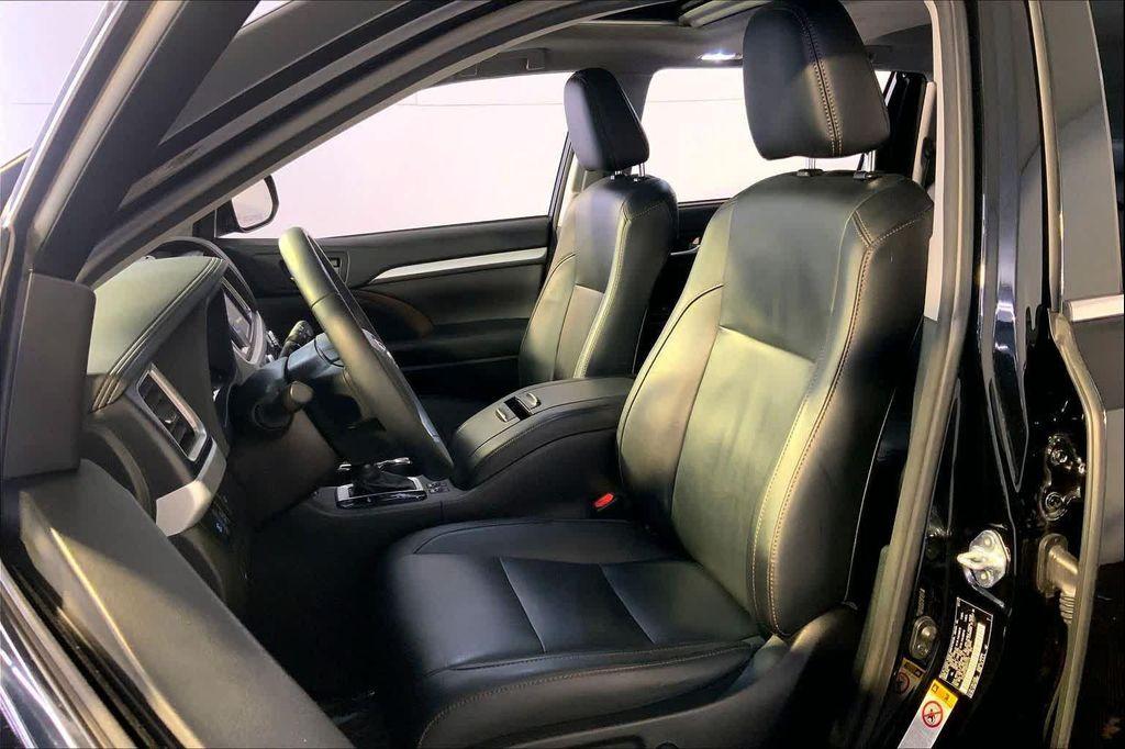 used 2017 Toyota Highlander car, priced at $24,991