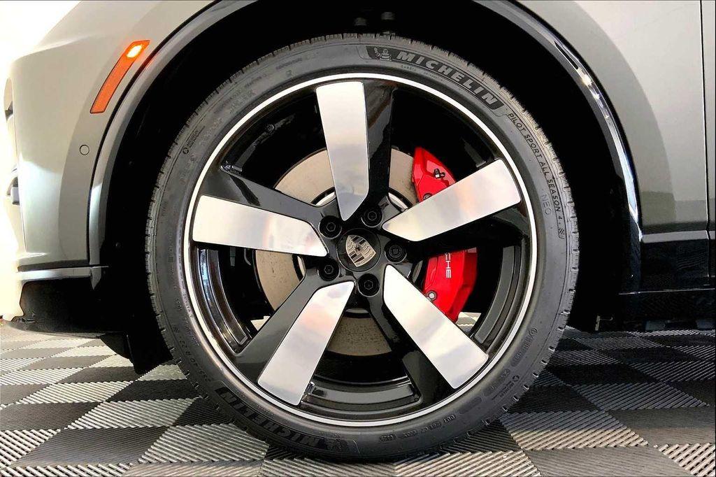 new 2025 Porsche Macan car, priced at $136,735