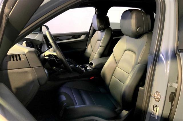 used 2025 Porsche Cayenne car, priced at $89,991
