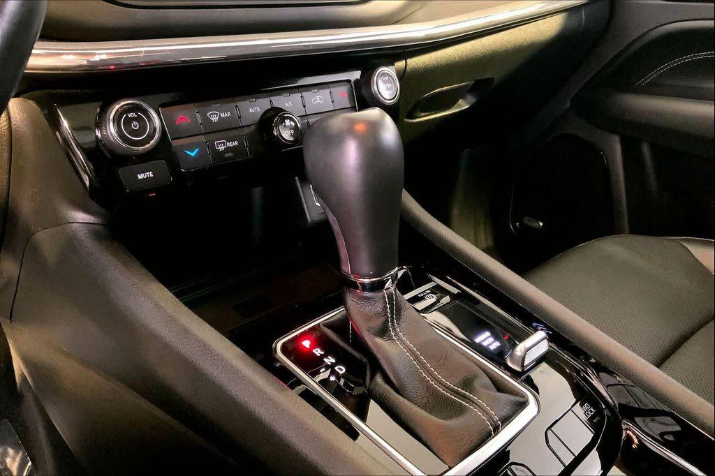 used 2022 Jeep Compass car, priced at $23,991