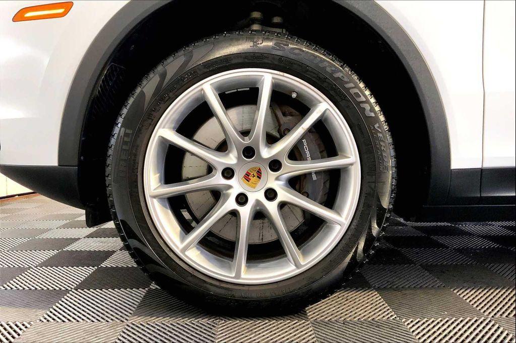 used 2021 Porsche Cayenne car, priced at $47,991