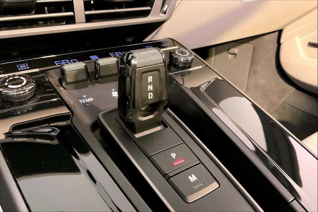 new 2025 Porsche 911 car, priced at $170,155