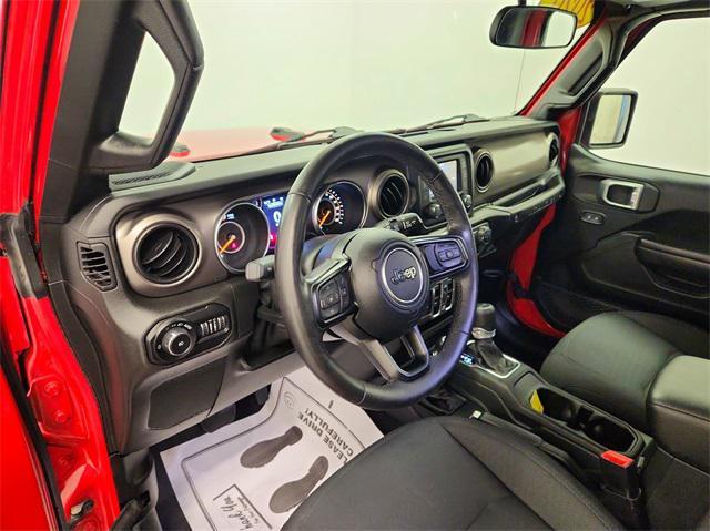 used 2020 Jeep Wrangler Unlimited car, priced at $30,495