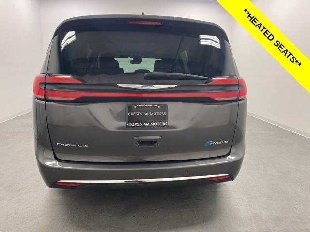 used 2021 Chrysler Pacifica Hybrid car, priced at $32,219