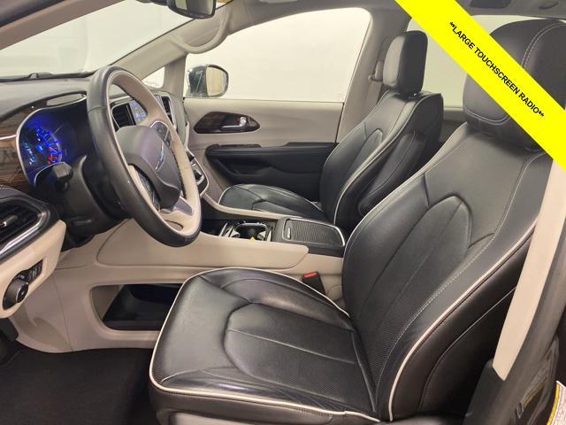 used 2021 Chrysler Pacifica Hybrid car, priced at $32,219