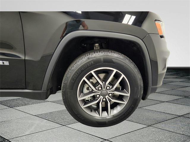 used 2021 Jeep Grand Cherokee car, priced at $29,586