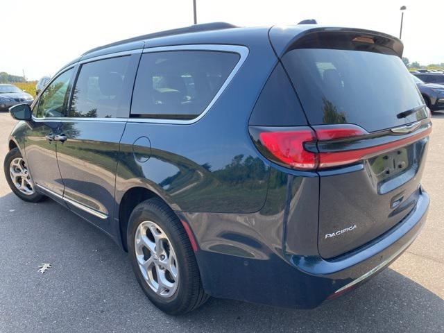 used 2022 Chrysler Pacifica car, priced at $38,895