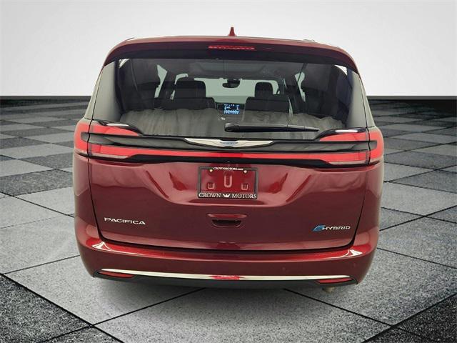 used 2021 Chrysler Pacifica Hybrid car, priced at $29,272