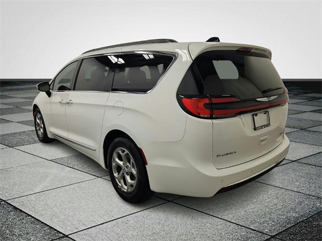 used 2023 Chrysler Pacifica car, priced at $39,228