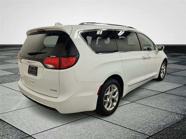 used 2020 Chrysler Pacifica car, priced at $25,395