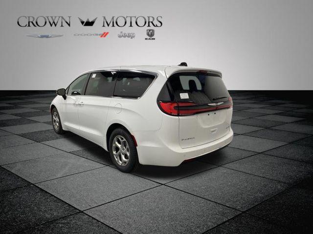 new 2024 Chrysler Pacifica car, priced at $49,745