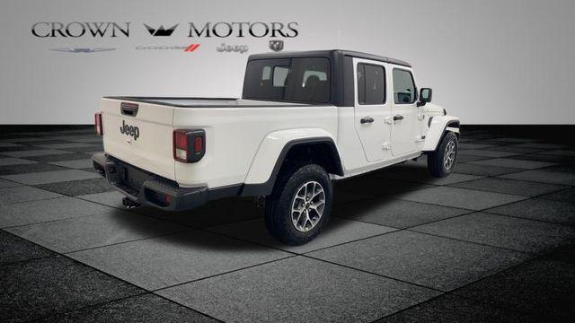 new 2024 Jeep Gladiator car, priced at $50,482