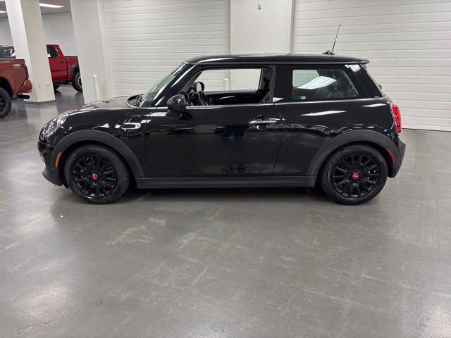 used 2019 MINI Hardtop car, priced at $16,000