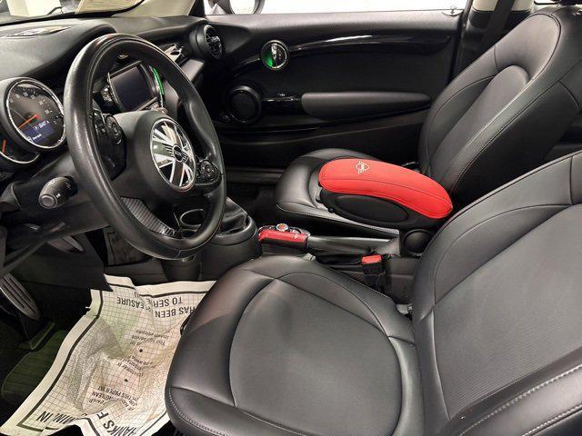 used 2019 MINI Hardtop car, priced at $16,000