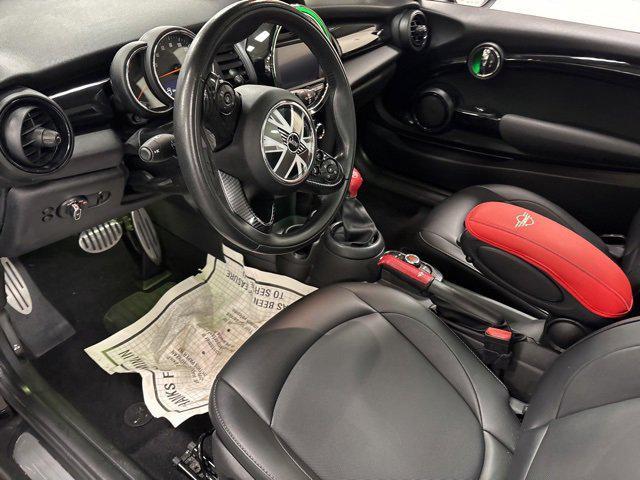 used 2019 MINI Hardtop car, priced at $16,000
