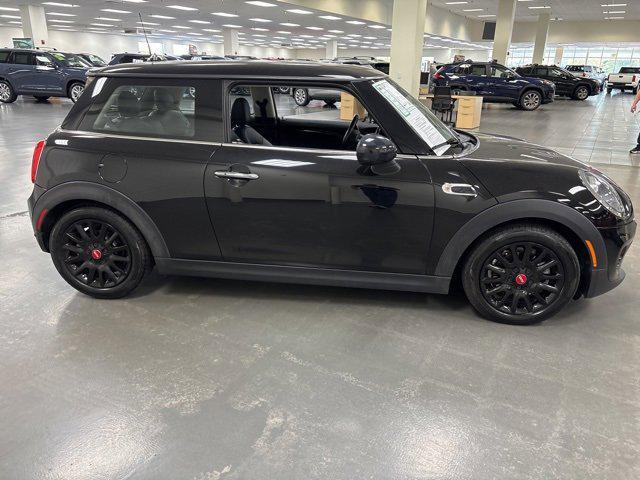 used 2019 MINI Hardtop car, priced at $16,000
