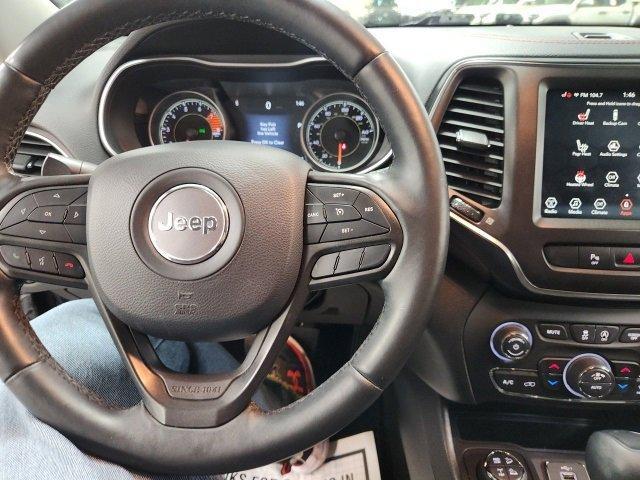 used 2019 Jeep Cherokee car, priced at $17,298