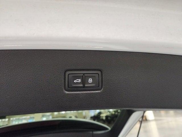 used 2017 Audi Q7 car, priced at $18,000