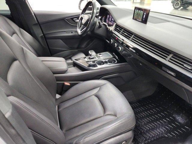 used 2017 Audi Q7 car, priced at $18,000