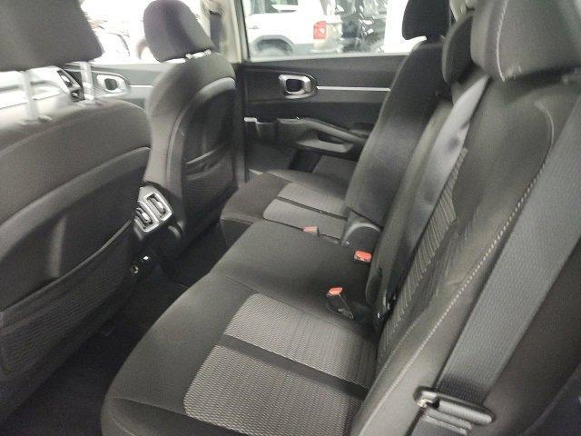 used 2022 Kia Sorento car, priced at $22,300