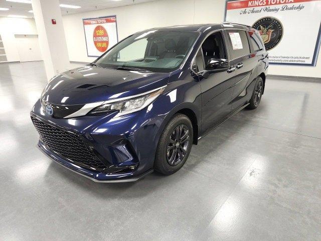 used 2024 Toyota Sienna car, priced at $48,378